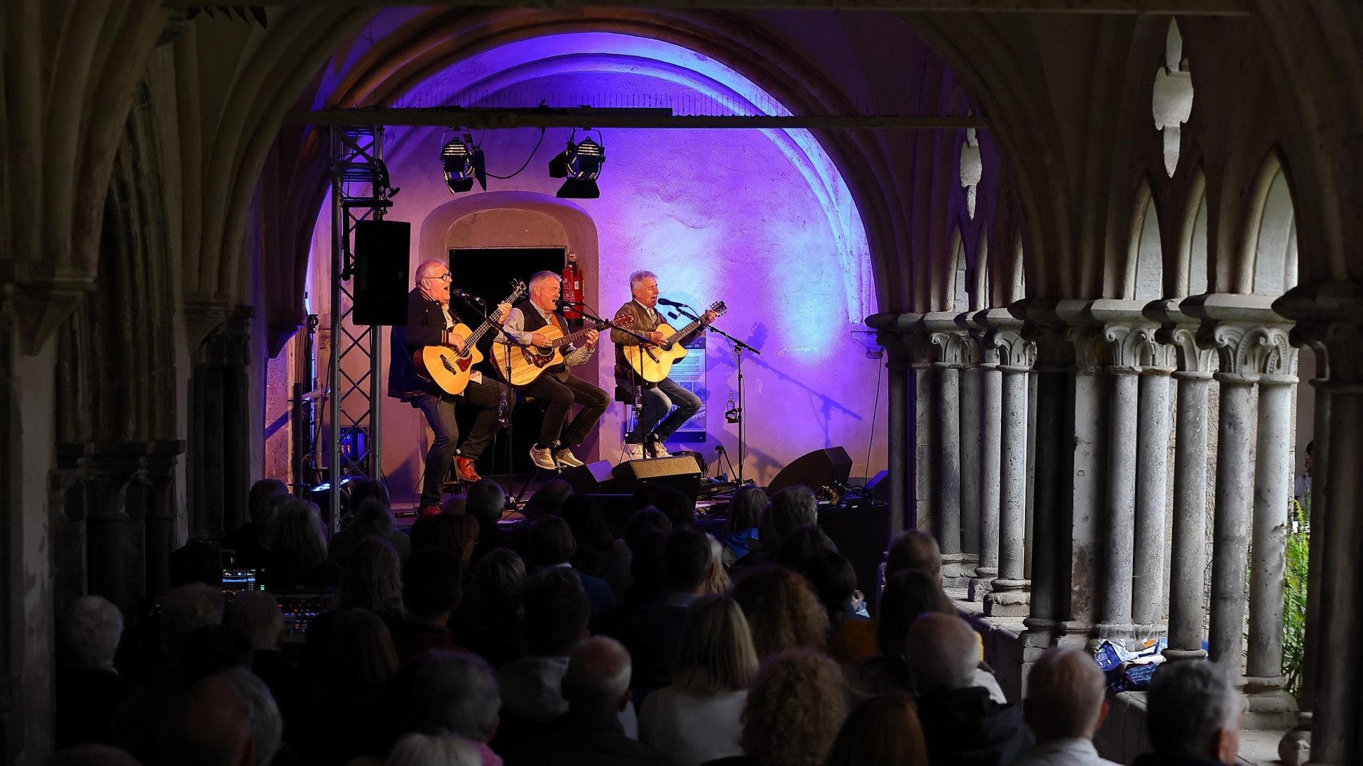 Simply Unplugges 2025 | &copy; whartmann