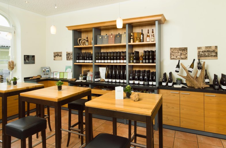 Weingut Hemmes Vinothek | &copy; Carsten Costard