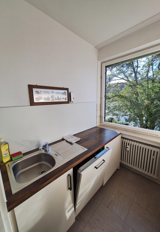 K&uuml;chenzeile mit Geschirrsp&uuml;lmaschine | &copy; Koblenz-Touristik GmbH, J. Assenmacher