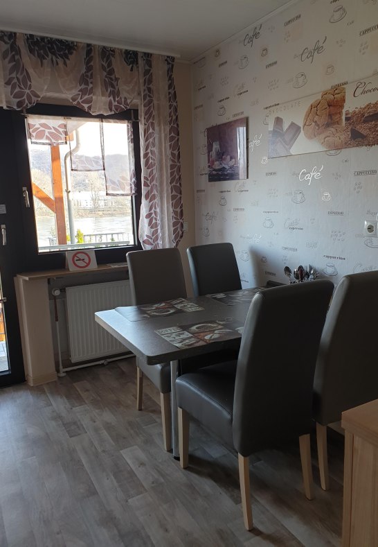 Esstisch_K&uuml;che | &copy; Hiltrud Evertz