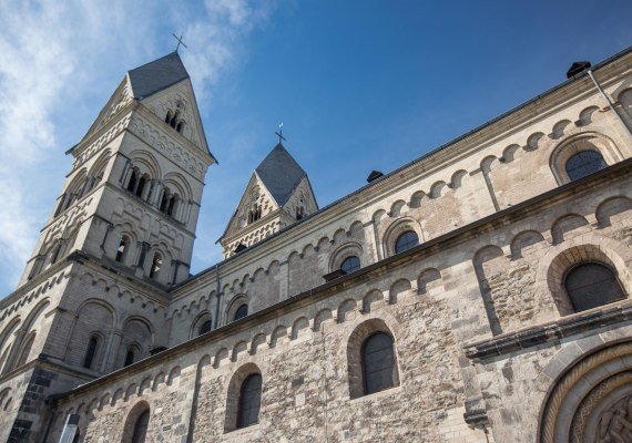 Mariendom Seitenansicht | &copy; 90 Grad Photography/Hilger & Schneider GbR