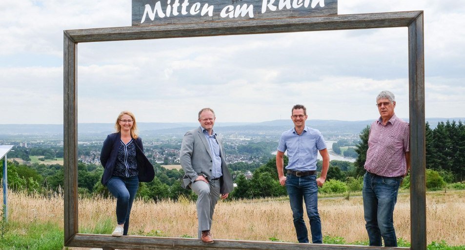Mitten am Rhein - Bilderrahmen | © Pressebüro der Stadt Neuwied Mitten am Rhein - Bilderrahmen | © Pressebüro der Stadt Neuwied