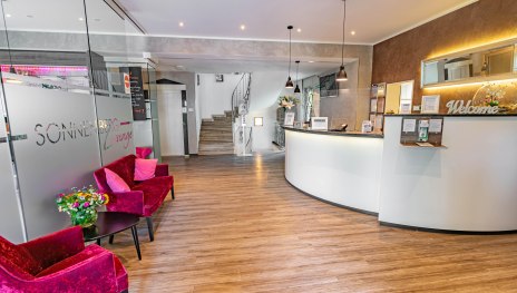 Reception1 | &copy; Parkhotel Sonnenberg