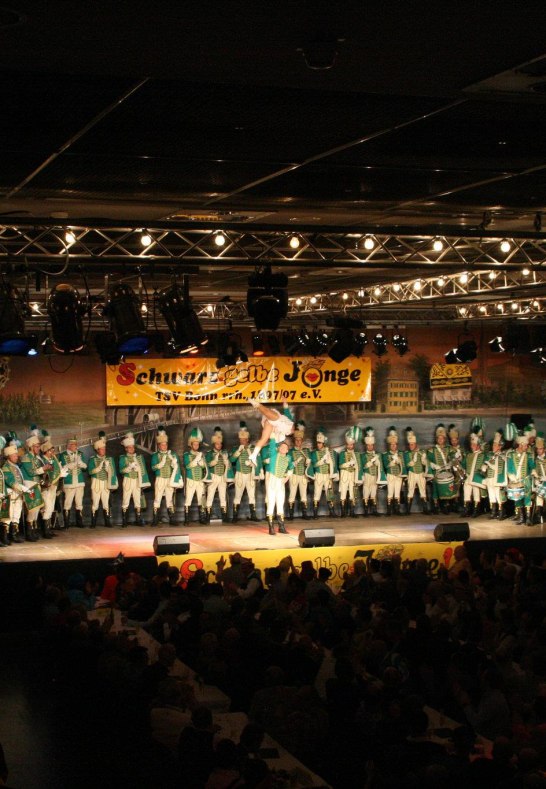 Auftritt 4 | &copy; Husarencorps Gr&uuml;n-Weiss Linz 1965 e.V.