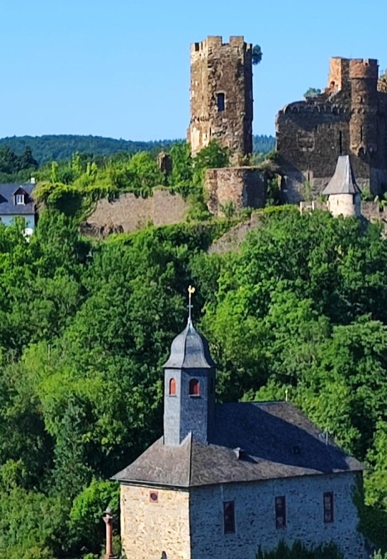 Burg und Kapelle | © Ulrike Dallmann Burg und Kapelle | © Ulrike Dallmann