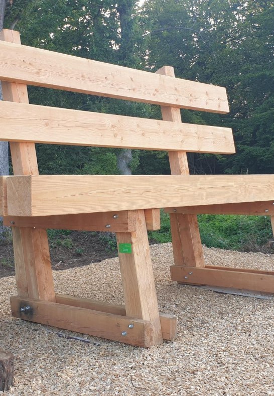 XXL Bank - | © Gemeinde Laudert XXL Bank - | © Gemeinde Laudert