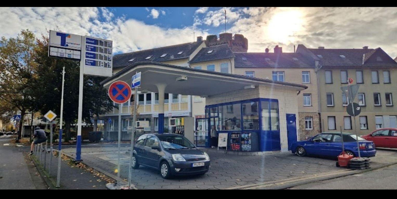 Tankstelle Lahnstein | © Anton Kling Tankstelle Lahnstein | © Anton Kling