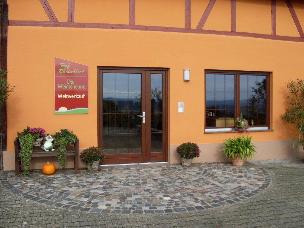 Eingang Hof Rheinblick | © Weingut Hof Rheinblick Eingang Hof Rheinblick | © Weingut Hof Rheinblick