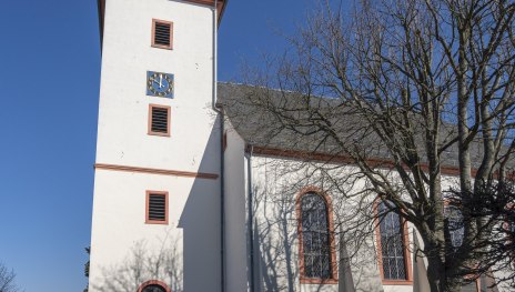 Kirche in Weisel | © Katja S. Verhoeven Kirche in Weisel | © Katja S. Verhoeven