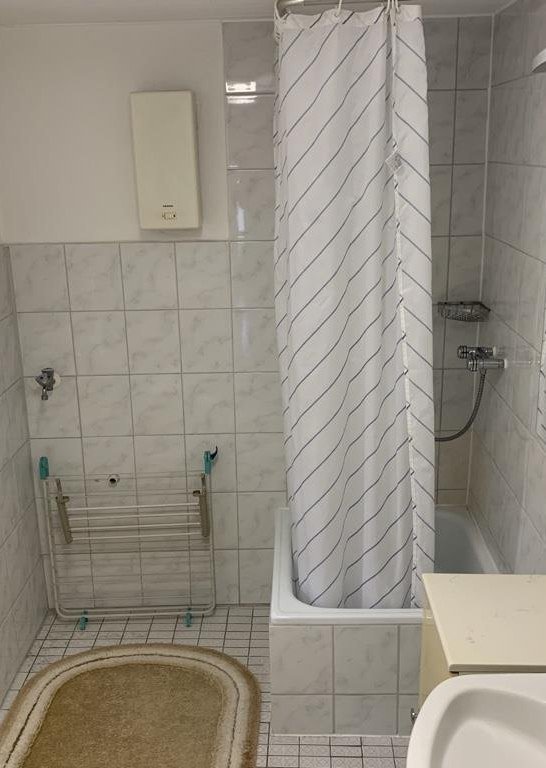 Bad | &copy; Mando Cavlovic