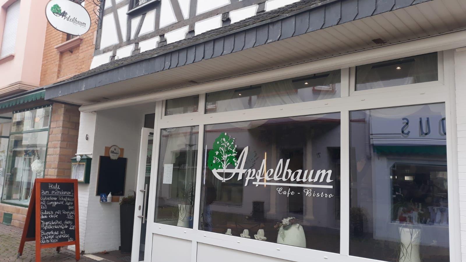 Bistro Apfelbaum | © Stadt Lahnstein Bistro Apfelbaum | © Stadt Lahnstein