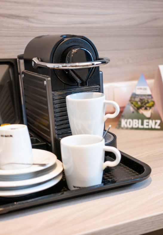 Kaffeestation im Zimmer | &copy; Hotel Hohenstaufen