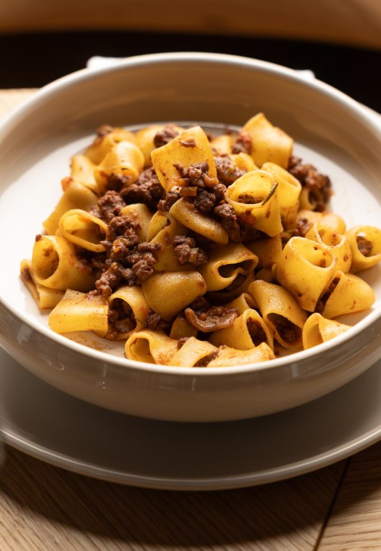 Essen in der Klosterschänke | © Simon Hegenberg und Jason Sellers Essen in der Klosterschänke | © Simon Hegenberg und Jason Sellers