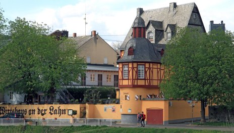 Geb&auml;ude | &copy; Maria Nett