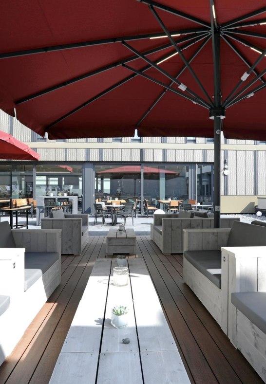 Innenhof | &copy; sander Hotel