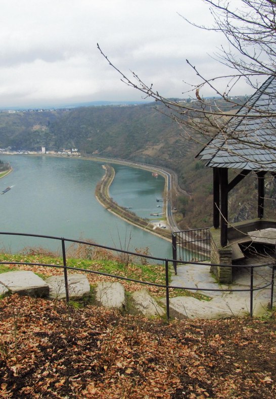 Aussichtspunkt ins Rheintal | © T. Biersch Aussichtspunkt ins Rheintal | © T. Biersch