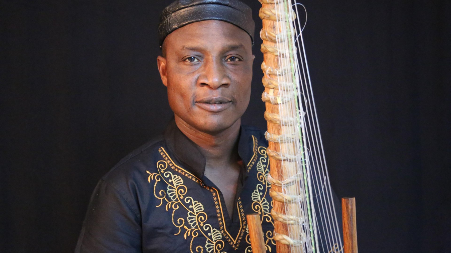 Adjiri Odametey | © Africmelo records, München Adjiri Odametey | © Africmelo records, München