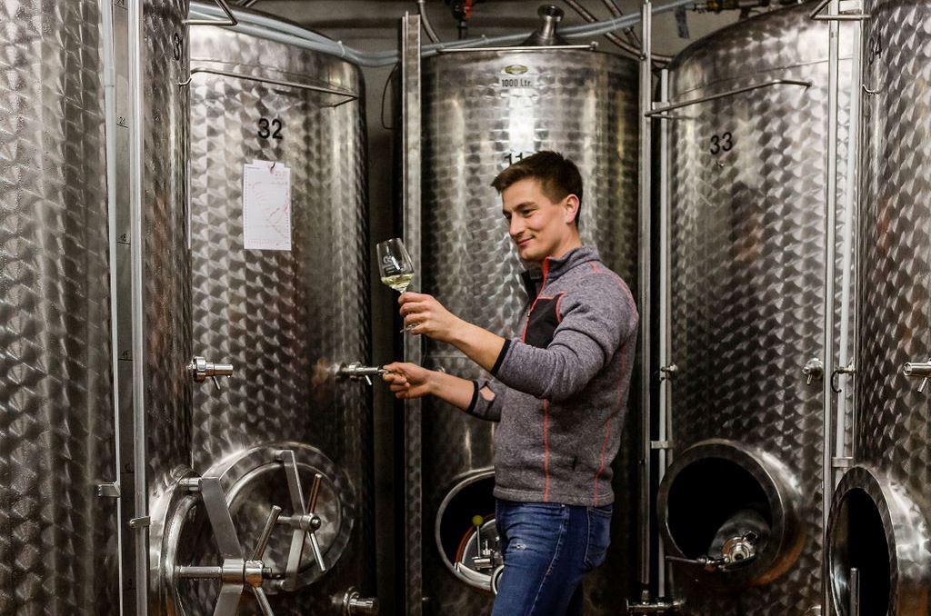 2019-03-18WeingutOffenstein-Erben_quer | © Offenstein Erben Weingut & Weinhotel 2019-03-18WeingutOffenstein-Erben_quer | © Offenstein Erben Weingut & Weinhotel