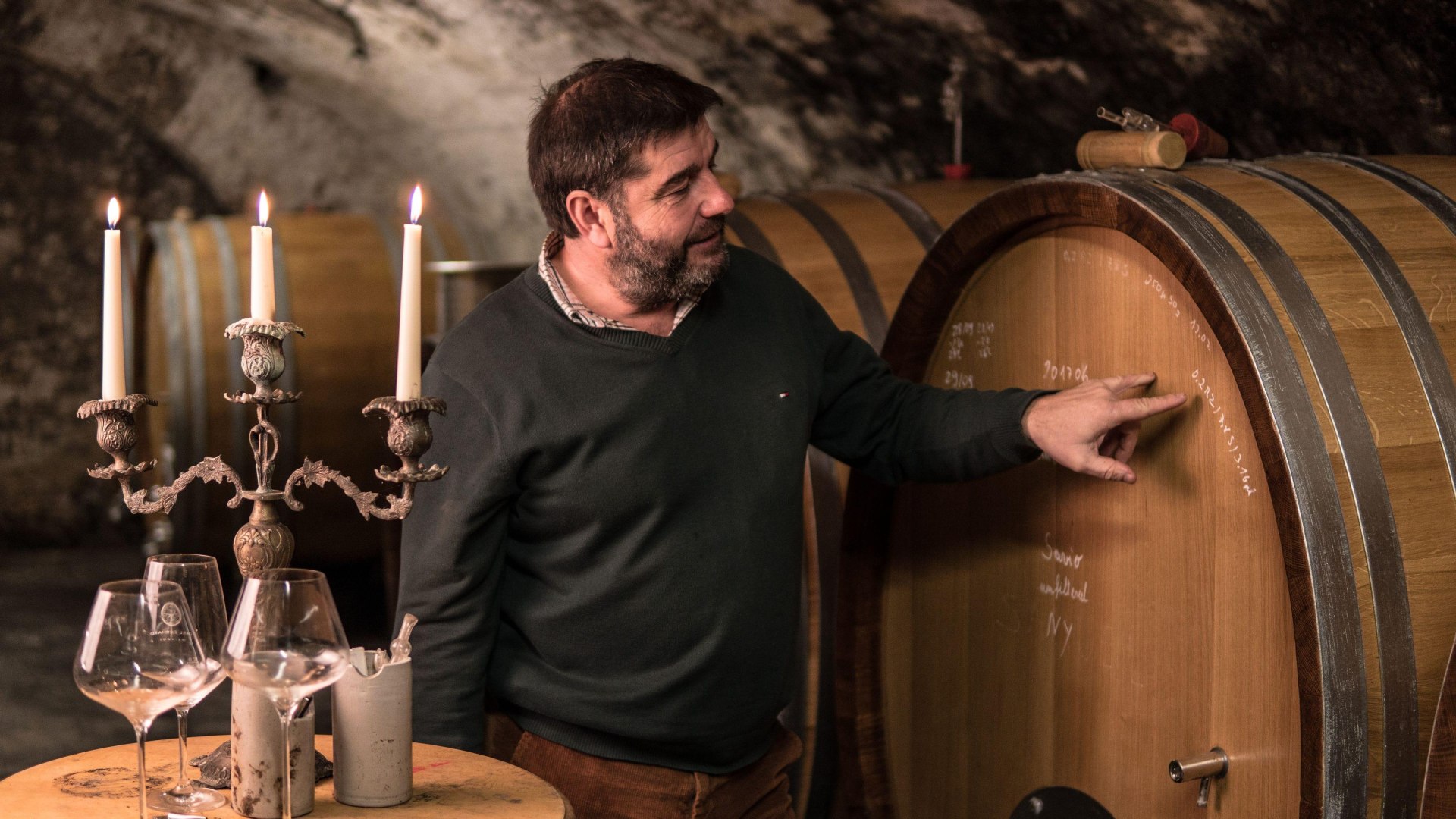 Beim Weingut C. Ehrhard im Faßkeller | © Weingut Carl Ehrhard Beim Weingut C. Ehrhard im Faßkeller | © Weingut Carl Ehrhard