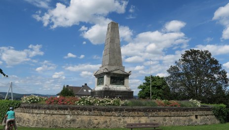 Weißenthurm Hoche Denkmal | © Pressebüro Stadt Neuwied Weißenthurm Hoche Denkmal | © Pressebüro Stadt Neuwied