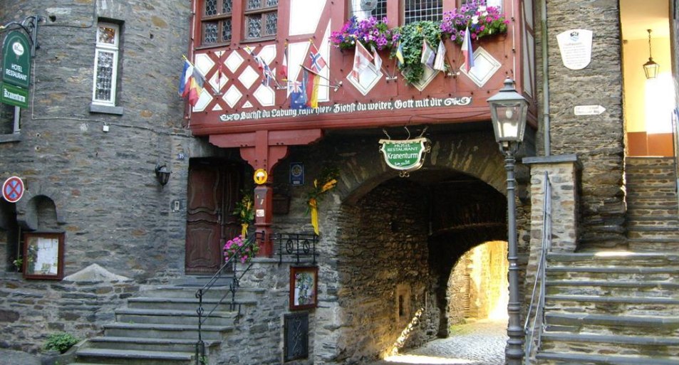 Kranenturm Stadtansicht | &copy; RNT