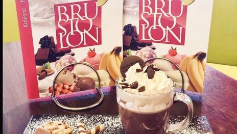 Brustelon | &copy; Brustelon