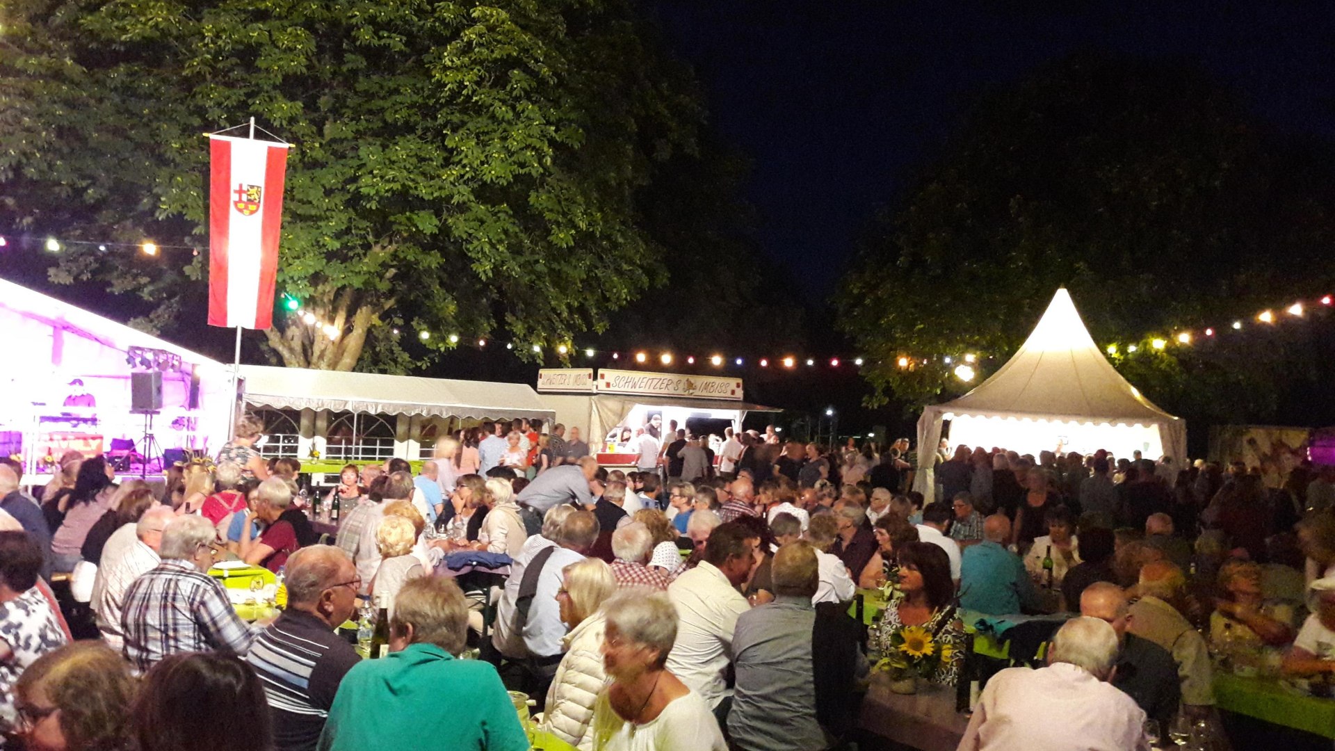 Weinmarkt Publikum | © TI HuMi Weinmarkt Publikum | © TI HuMi