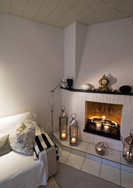 FeWo Rheinhoehe-Andernach - Kaminecke | &copy; 2026Vukoja