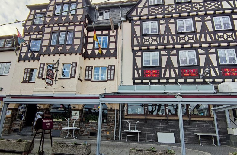 Hotel Anker Frontalansicht | &copy; Tourist-Information Bad Breisig