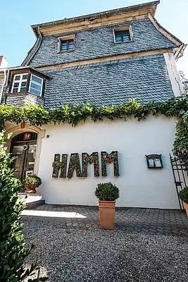Weingut Hamm9 | © Weingut Hamm Weingut Hamm9 | © Weingut Hamm