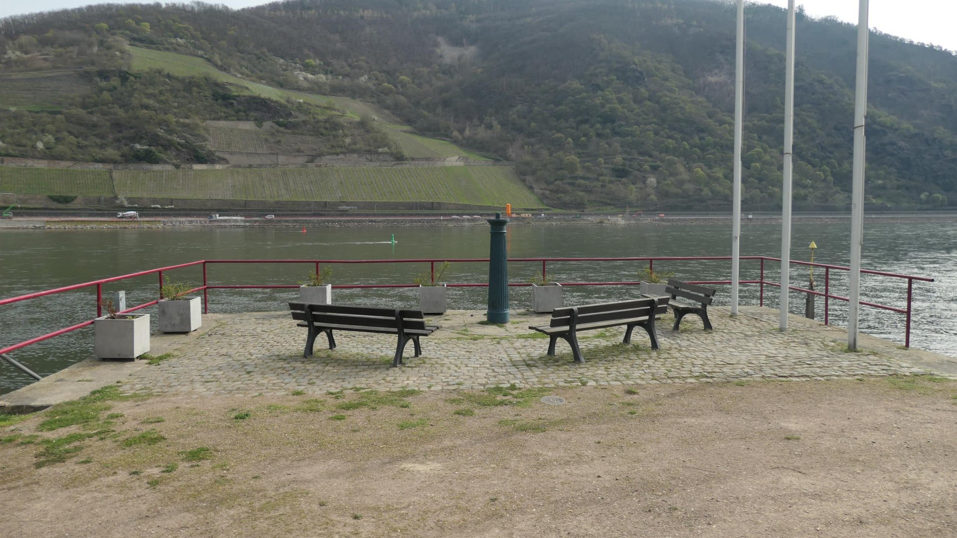 Kranenmauer am Rhein | © RNT Kranenmauer am Rhein | © RNT