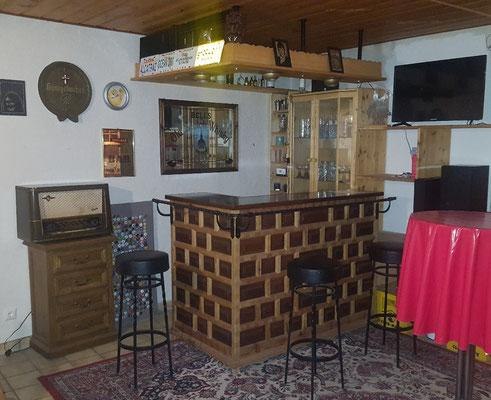 Bar | &copy; Familie Nick