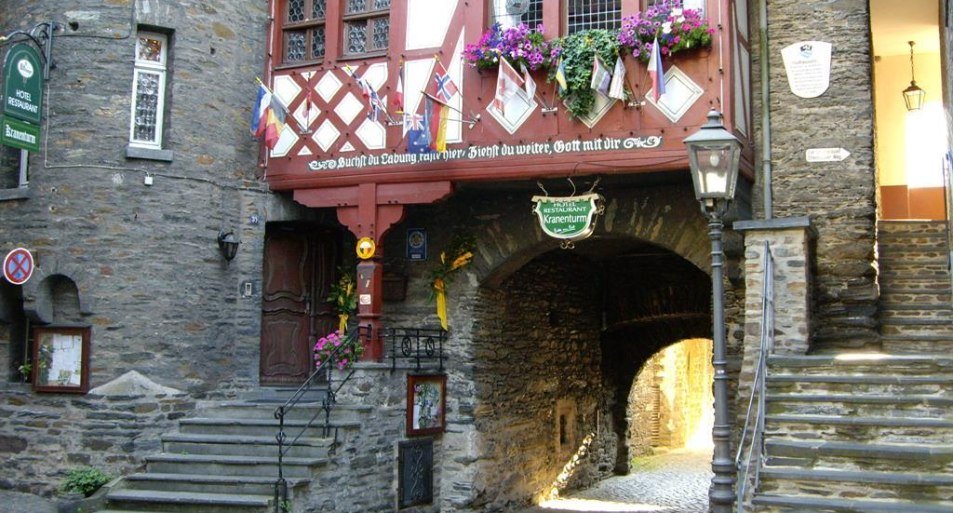 Kranenturm Stadtansicht | &copy; RNT