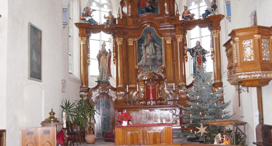 Altarraum | &copy; Tourist-Information Erlebnis Rheinbogen