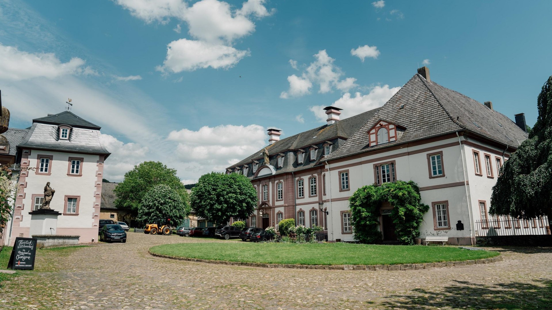 Abtei Rommersdorf | &copy; Zimpfer_Photography