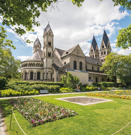 Basilika St. Kastor vom Blumenhof | © Koblenz-Touristik GmbH, Dominik Ketz