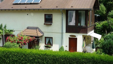 Hausansicht | &copy; Paradieseckchen