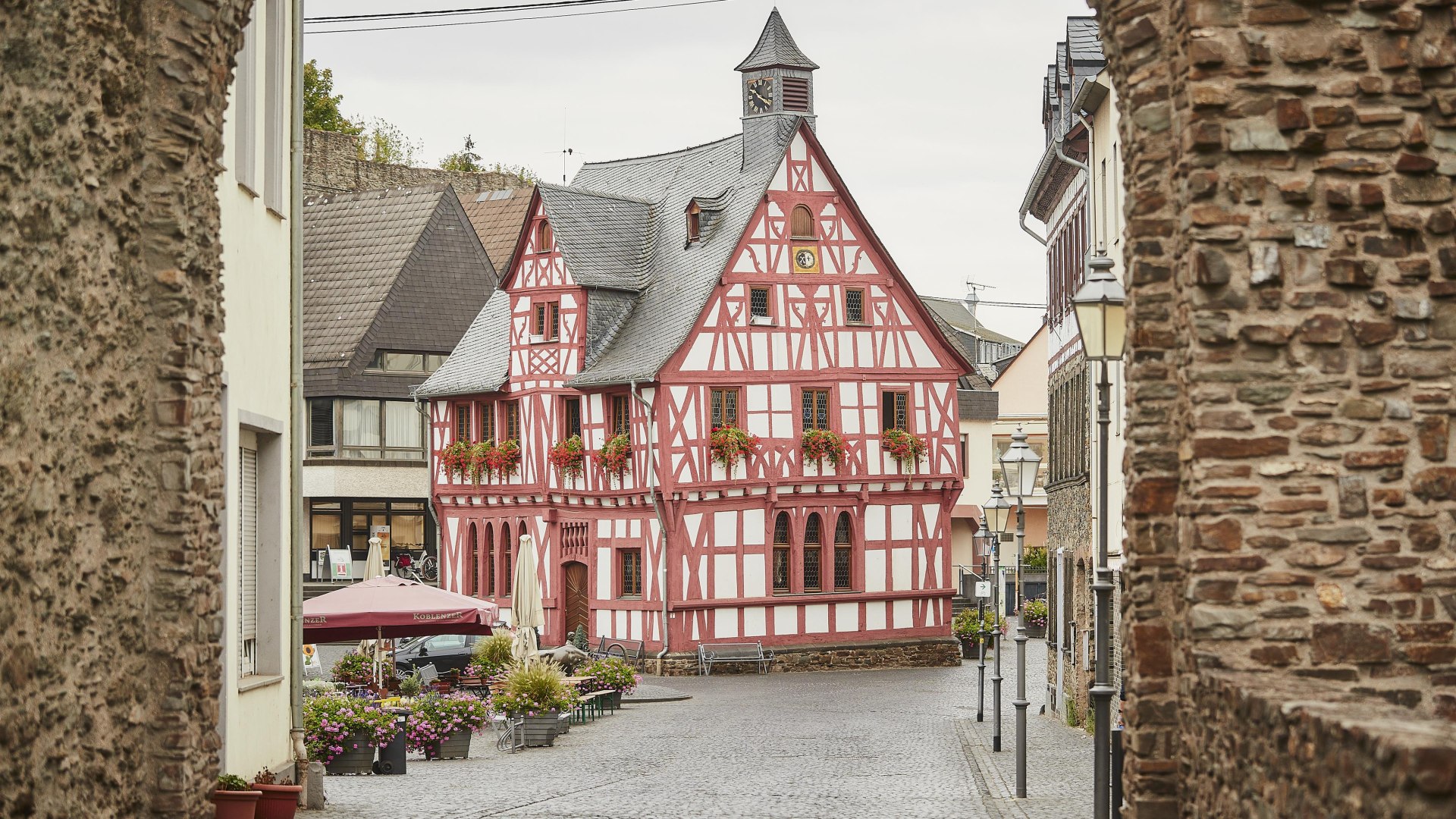 Rathaus Rhens | &copy; Marco Rothbrust