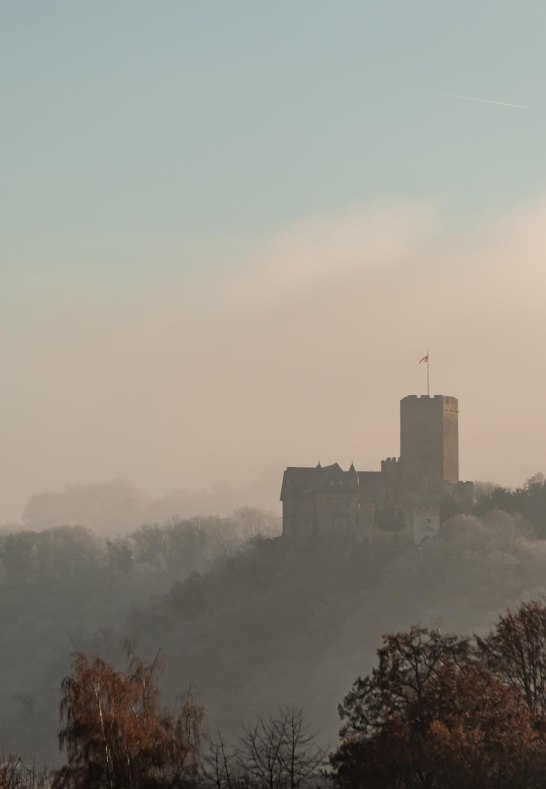 Burg Lahneck im Winter | © Andreas Pacek/Romantischer Rhein Tourismus GmbH Burg Lahneck im Winter | © Andreas Pacek/Romantischer Rhein Tourismus GmbH