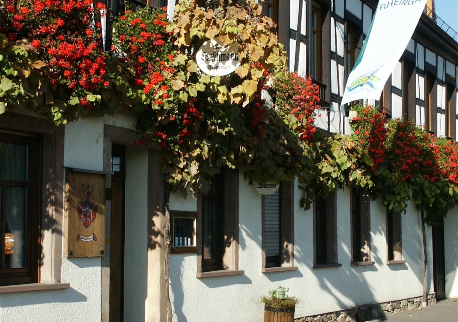 Willkommen im Weingut Hirschmann | &copy; Weingut Hirschmann