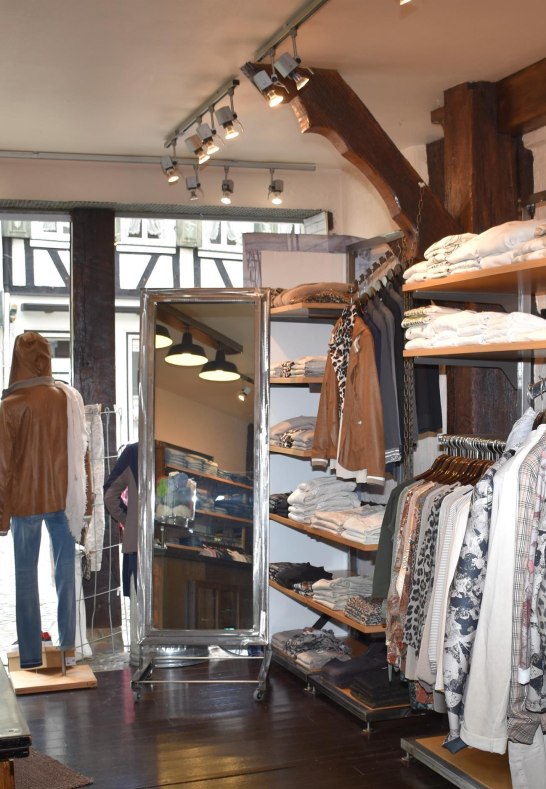 Jeans Reiff 7 | © Hilde Paffhausen Jeans Reiff 7 | © Hilde Paffhausen