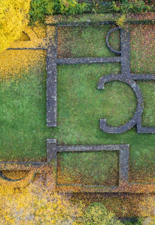 Kastellmauern aus der Vogelperspektive | &copy; Andreas Pacek, fototour-deutschland.de